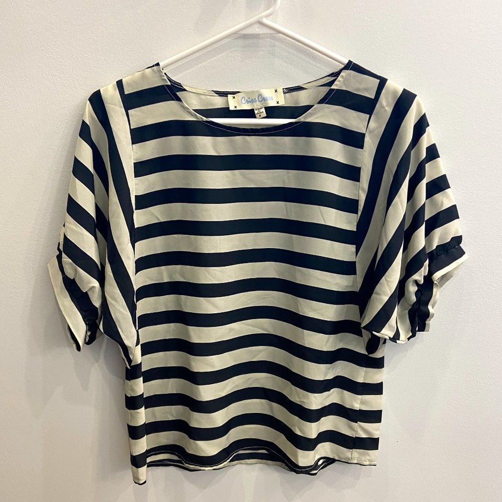 Small Black & White Francesca's Blouse